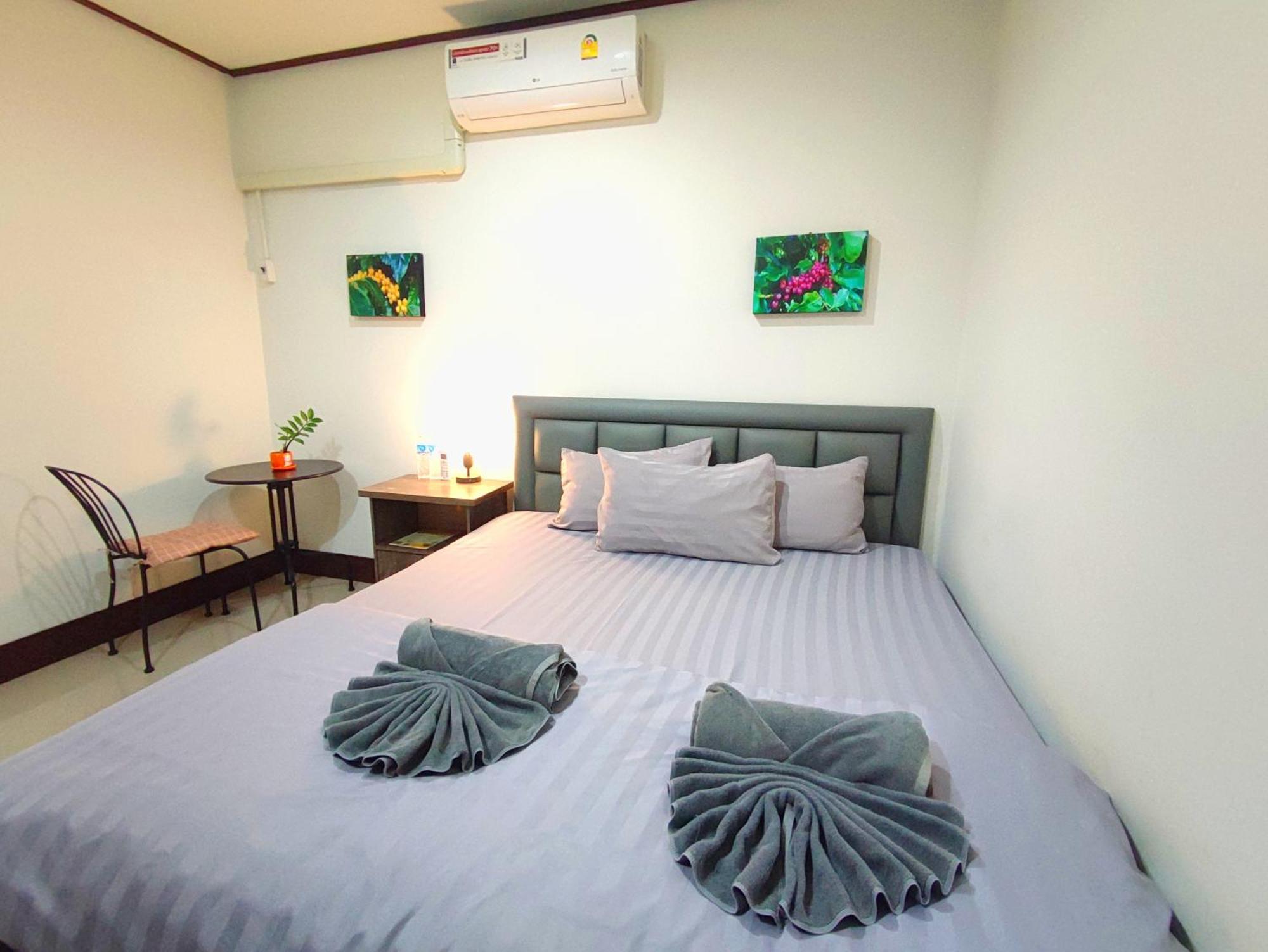 Ban Mai Ngae เกสต์เฮาส์ชูบีมา Guesthouse Chubeema Coffee & Tea חדר תמונה